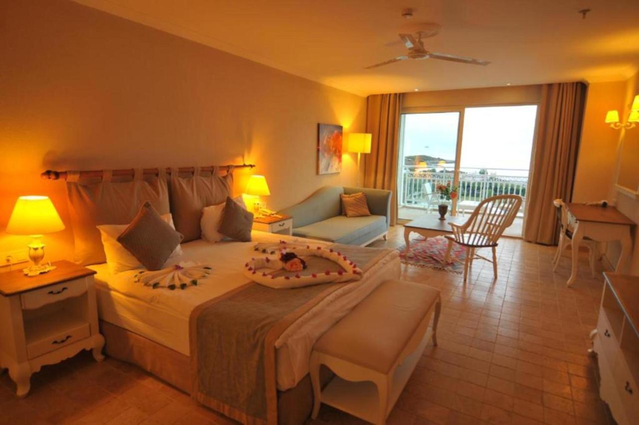 Andriake Beach Club Hotel Demre Exterior photo